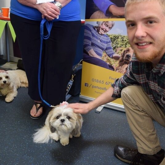 Student with PAT dog